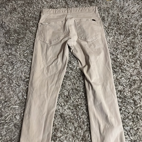 Zara khakis - Picture 3 of 7